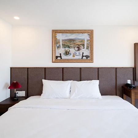 Langmandi Hotel & Apartment Дананг Экстерьер фото