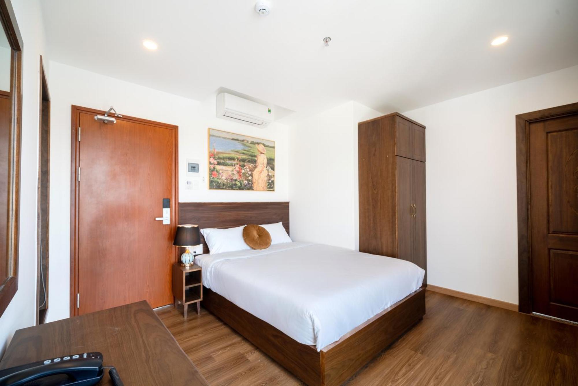 Langmandi Hotel & Apartment Дананг Экстерьер фото